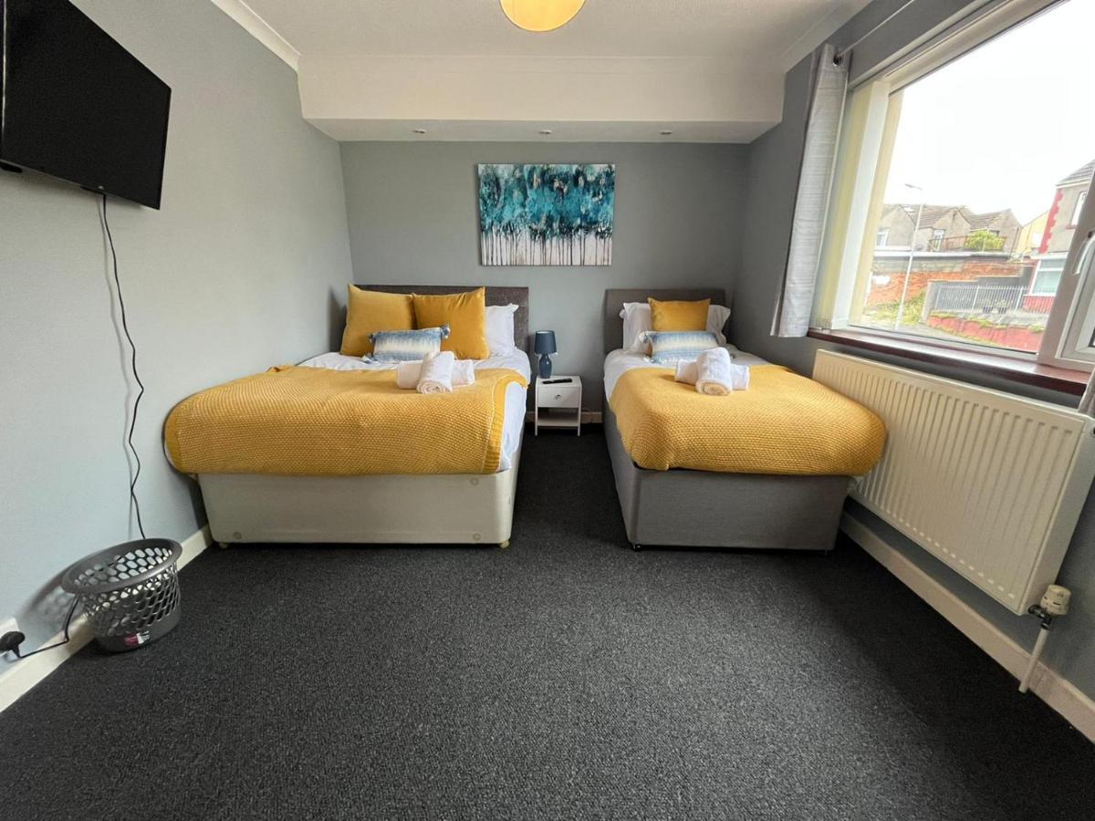 Access To Private Gym Room, 3 Bedrooms, Close To The City Swansea Exterior foto